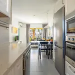 Coronado Perla Pool Centro * ネルハ