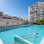 Coronado Perla Pool Centro