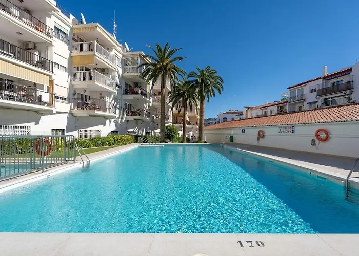 Apartament Coronado Perla Pool Centro *