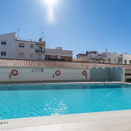 Coronado Perla Pool Centro * נרחה