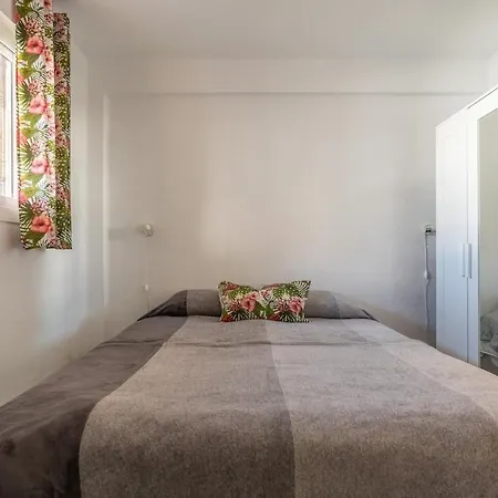 Coronado Perla Pool Centro *