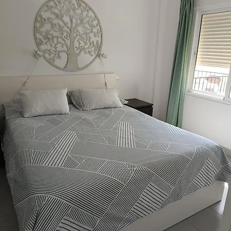 Coronado Perla Pool Centro