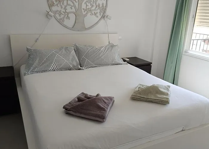 Coronado Perla Pool Centro Nerja