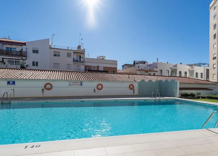 Coronado Perla Pool Centro * Nerja